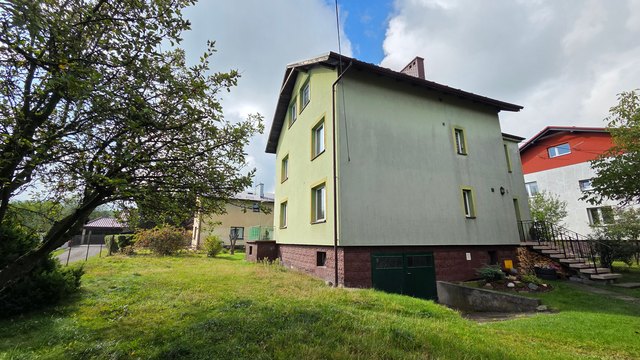 Parter domu 59 m² + ogród i 86 m² pomieszczeń – Wapienica