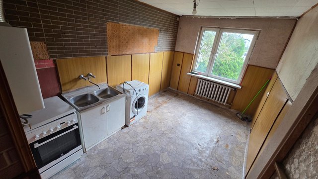 Parter domu 59 m² + ogród i 86 m² pomieszczeń – Wapienica