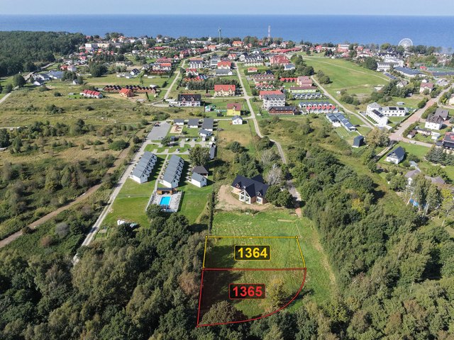 Dwie działki inwestycyjne 1 948 m² – Jarosławiec, ul. Morska – nr 1364 i 1365
